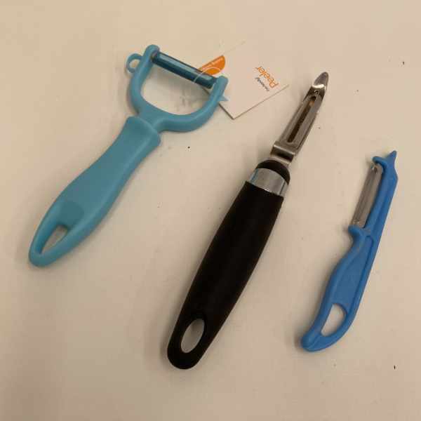3 different styles of vegetable peelers